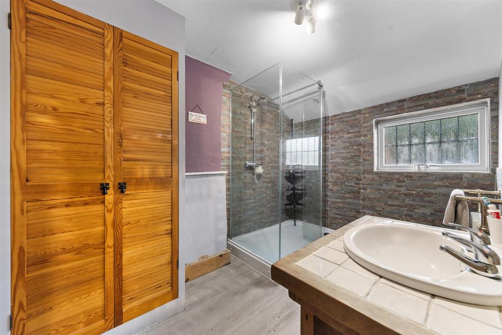 87 Bedford Rd Web34.jpg