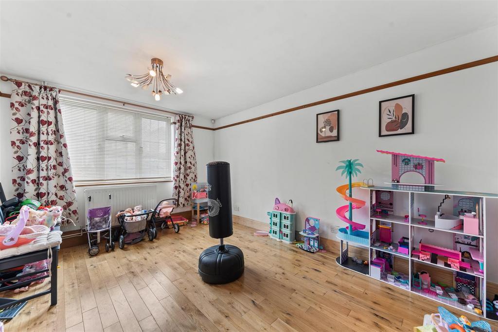 87 Bedford Rd Web13.jpg