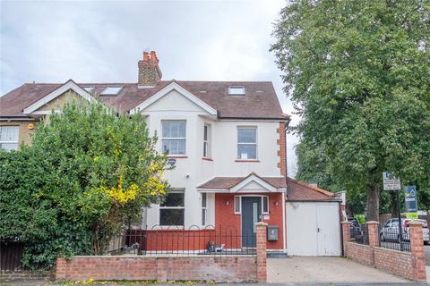 4 bedroom semi-detached house for sale, Marksbury Avenue, Kew