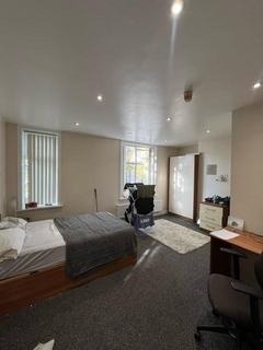 8 bedroom house to rent, St Michael Villas, Leeds LS6