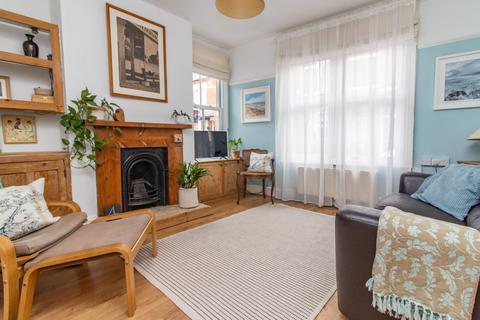3 bedroom detached house for sale, Church Road, Aylestone, LE2