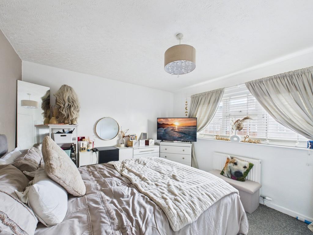 Cam01835 g0 pr0334 still007