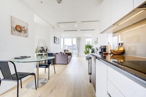2 bedroom flat for sale, Westbourne Apartments, Central Avenue, SW6