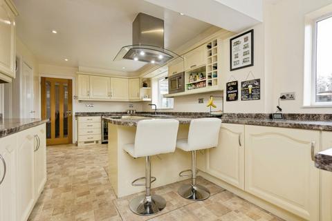undefined, Rawdon Close, Castle Donington DE74