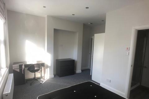 5 bedroom house to rent, Bennett Rd, Leeds LS6