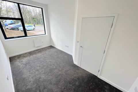 1 bedroom ground floor maisonette to rent, Meadow House, Ashwood Way RG23