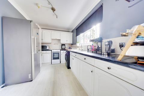 undefined, Lullingstone Crescent, Orpington
