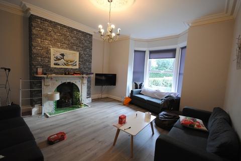 8 bedroom house to rent, Victoria Road, Leeds LS6