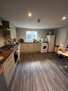 5 bedroom house to rent, Hessle Terrace, Leeds LS6