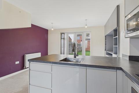2 bedroom semi-detached house for sale, Furrow Close, Upton upon Severn, Worcester