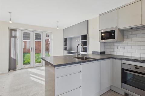 2 bedroom semi-detached house for sale, Furrow Close, Upton upon Severn, Worcester