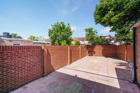 undefined, Darwin Drive, Greenford, UB1 3JY