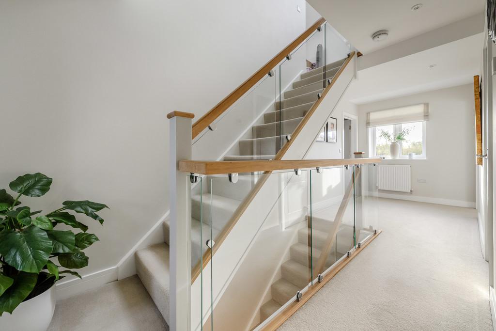 1st Floor Landing 1