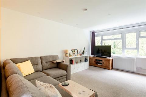 undefined, Newton Court, Haywards Heath
