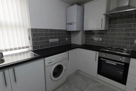 6 bedroom house to rent, Royal Park Avenue, Leeds LS6