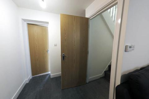 6 bedroom house to rent, Royal Park Avenue, Leeds LS6