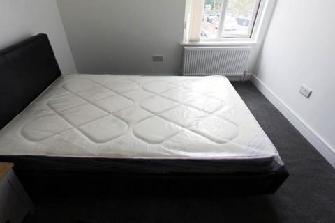 6 bedroom house to rent, Royal Park Avenue, Leeds LS6