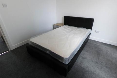 6 bedroom house to rent, Royal Park Avenue, Leeds LS6
