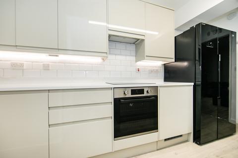 5 bedroom house to rent, Manor 29 Drive, Leeds LS6