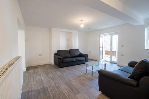 6 bedroom house to rent, Ash Grove, Leeds LS6
