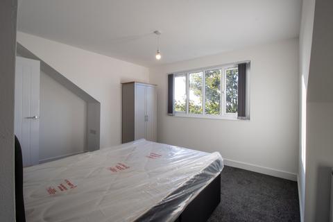 6 bedroom house to rent, Ash Grove, Leeds LS6