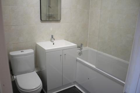 undefined, Alder Close, TUNBRIDGE WELLS