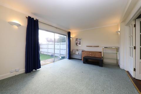 4 bedroom semi-detached house to rent, Berry Lane, Rickmansworth WD3