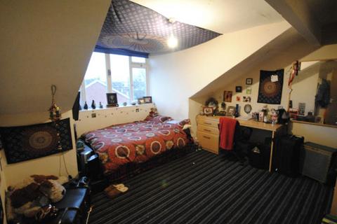 5 bedroom house to rent, Stanmore Place, Leeds LS4