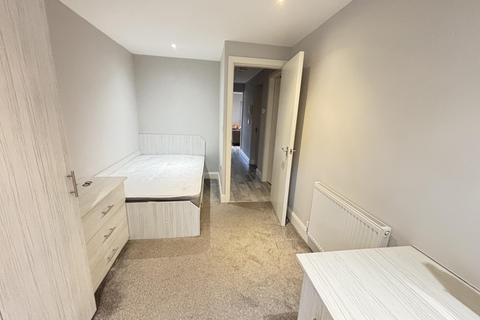 2 bedroom flat to rent, 68A Victoria Road, Leeds LS6