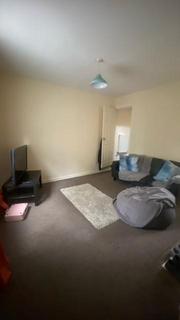 2 bedroom house to rent, Moorland Avenue, Leeds LS6