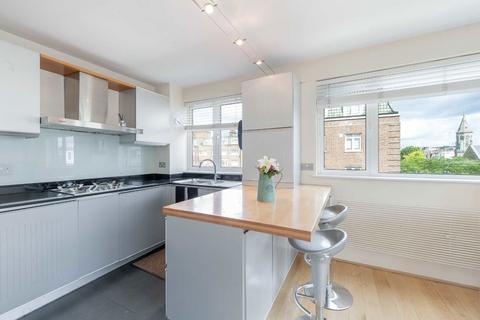 2 bedroom flat to rent, Logan Place, London W8
