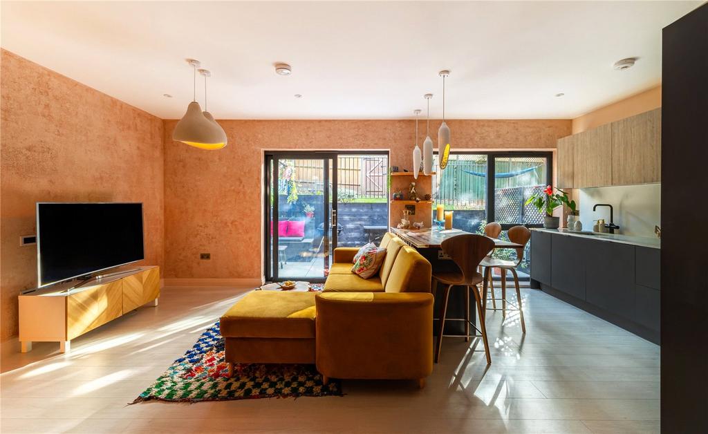 Kitchen/Living Room