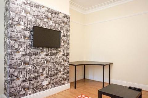 undefined, Cardigan Lane, Leeds LS6