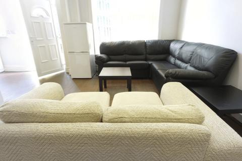 6 bedroom house to rent, ASH GROVE, Leeds LS6
