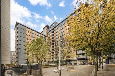 2 bedroom flat for sale, Victoria Road, London W3