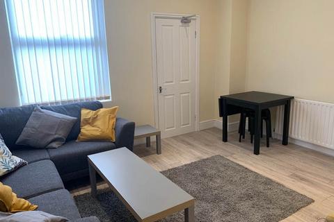 5 bedroom house to rent, Blandford Grove, Leeds LS2