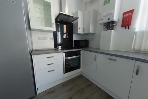 5 bedroom house to rent, Ash View, Leeds LS6