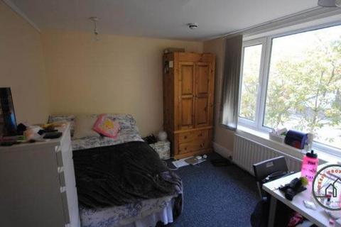 6 bedroom house to rent, Becketts Park Road, Leeds LS6