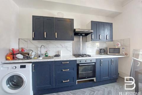 6 bedroom terraced house for sale, Broadwater Road, Tooting Broadway