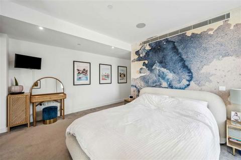 3 bedroom flat for sale, New Tannery Way, London SE1