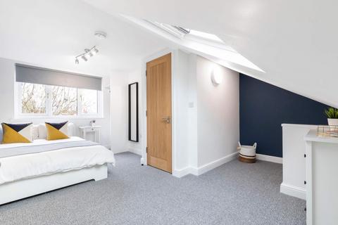 6 bedroom house to rent, Delph Lane, Leeds LS6