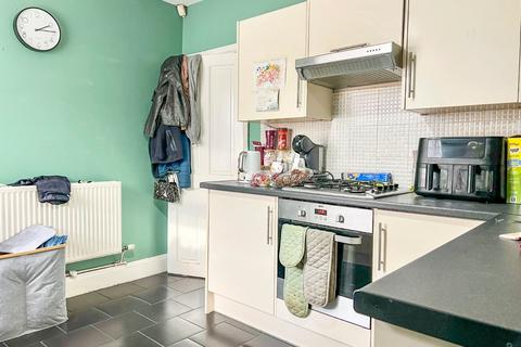 3 bedroom terraced house for sale, Newby Road, Grimsby, NE Lincolnshire, DN31