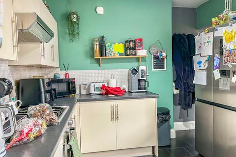 3 bedroom terraced house for sale, Newby Road, Grimsby, NE Lincolnshire, DN31