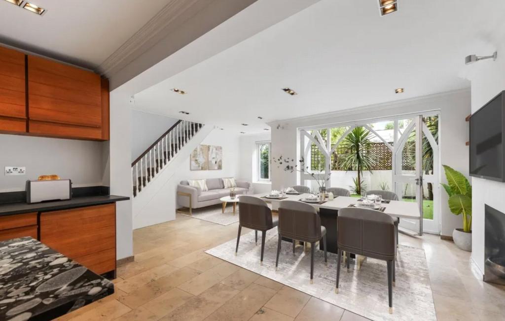 Hamilton-gardens-st-johns-wood-nw8