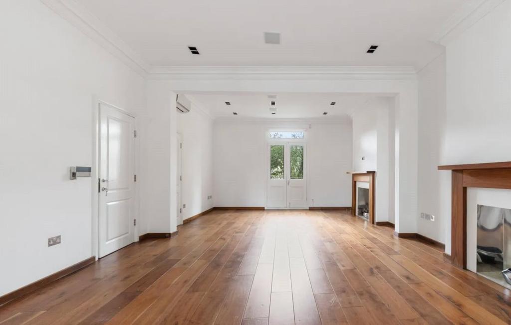 Hamilton-gardens-st-johns-wood-nw8