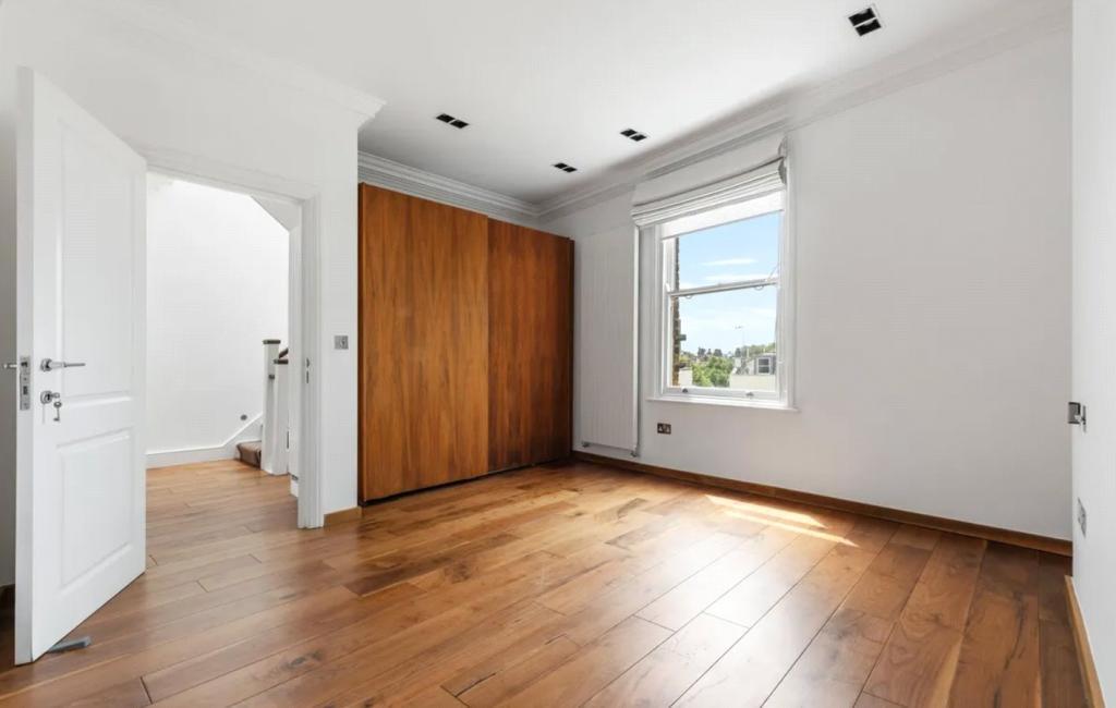 Hamilton-gardens-st-johns-wood-nw8