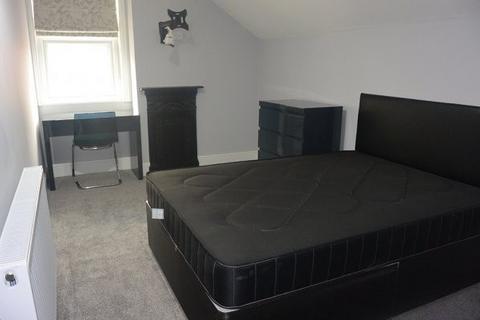 5 bedroom house to rent, St Michael’s Terrace, Leeds LS6