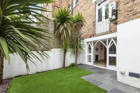 undefined, Hamilton Gardens St. John's Wood NW8