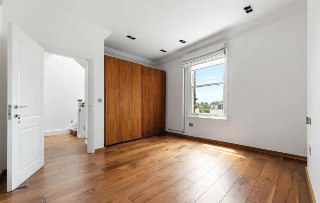 Hamilton-gardens-st-johns-wood-nw8-2