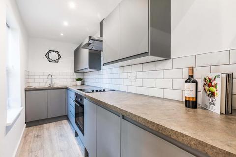 6 bedroom house to rent, Delph Lane, Leeds LS6